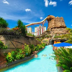 Diroma Com Um Dia No Acqua Park, Splash E Slide Caldas Novas
